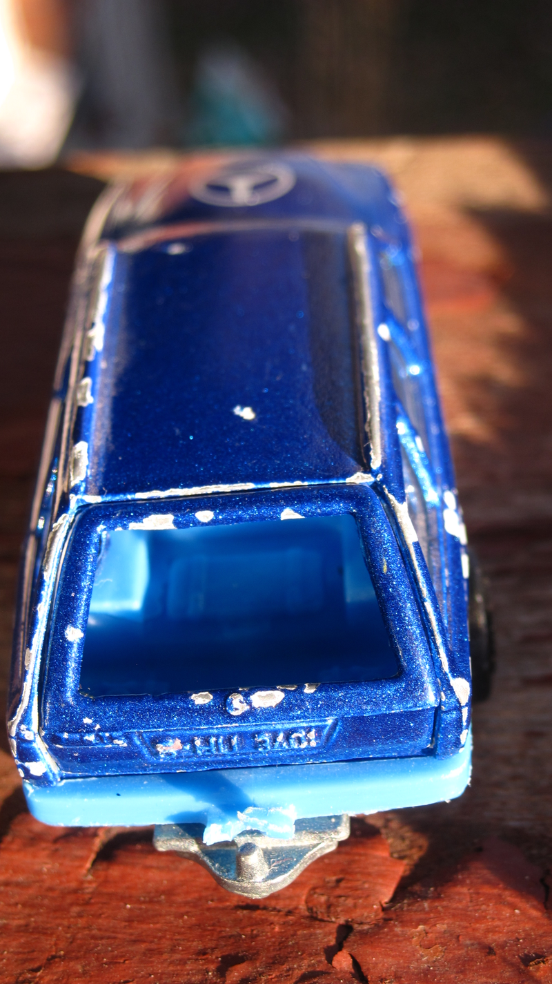 Illustration for article titled Wagon Wednesday: a Majorette Mercedes-Benz 300 TE.